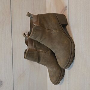 Jellypop Chelsea Boots